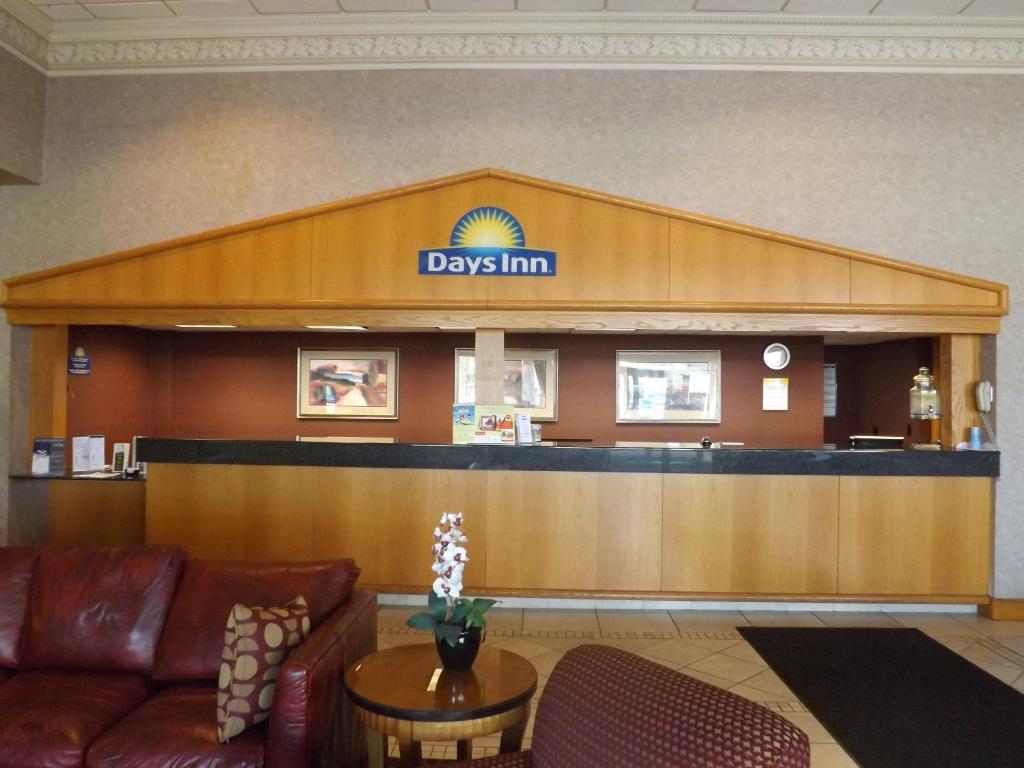 Days Inn By Wyndham Rock Falls Exterior foto